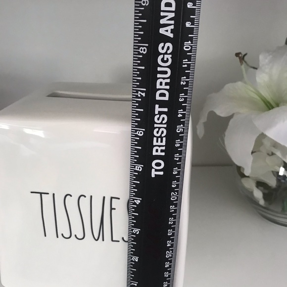 Rae Dunn TISSUES - Picture 2 of 3